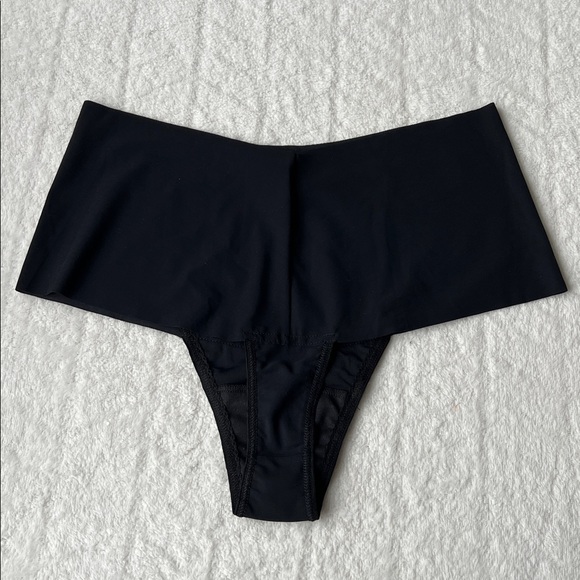 Hanky Panky BreatheSoft Hi-Rise Thong in Fresh Air - Picture 9 of 12